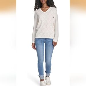 Tommy Hilfiger Women's Long Sleeve V-Neck Gold Beads Soft Cotton Sweater XS